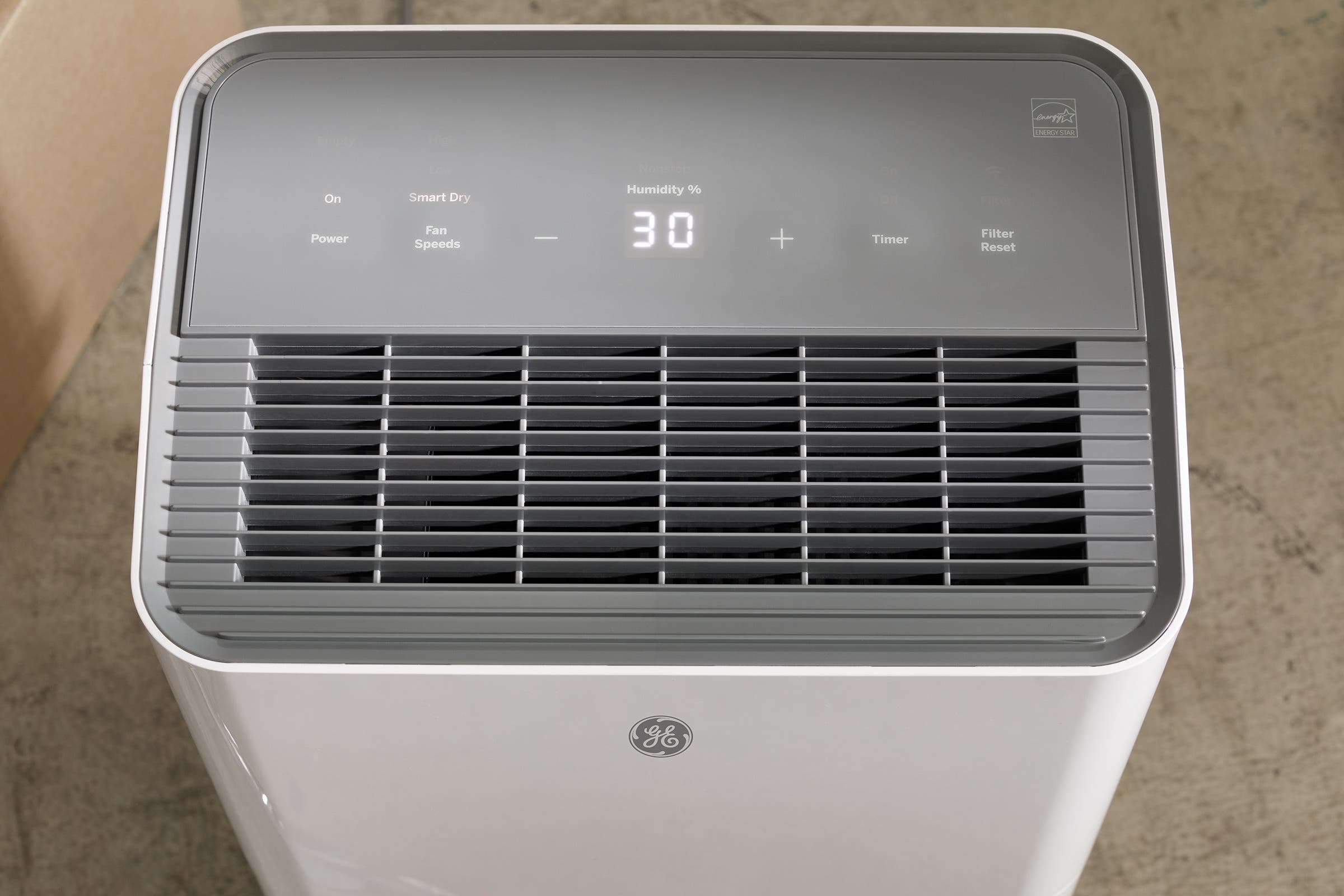 GE ADYR22LC White