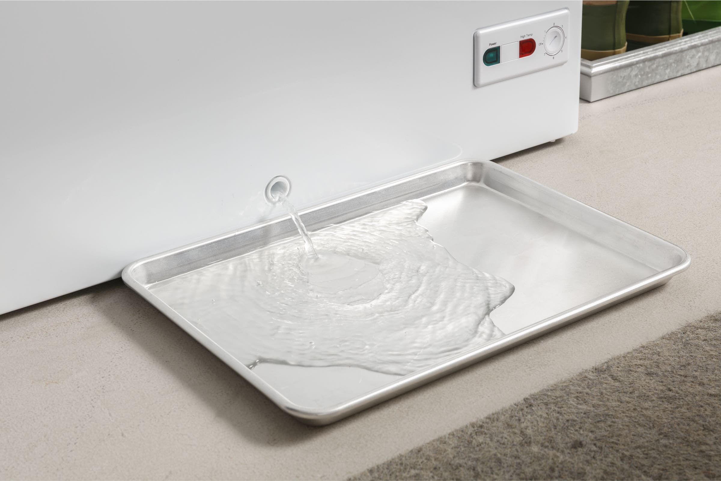 GE FCM11SRWW White