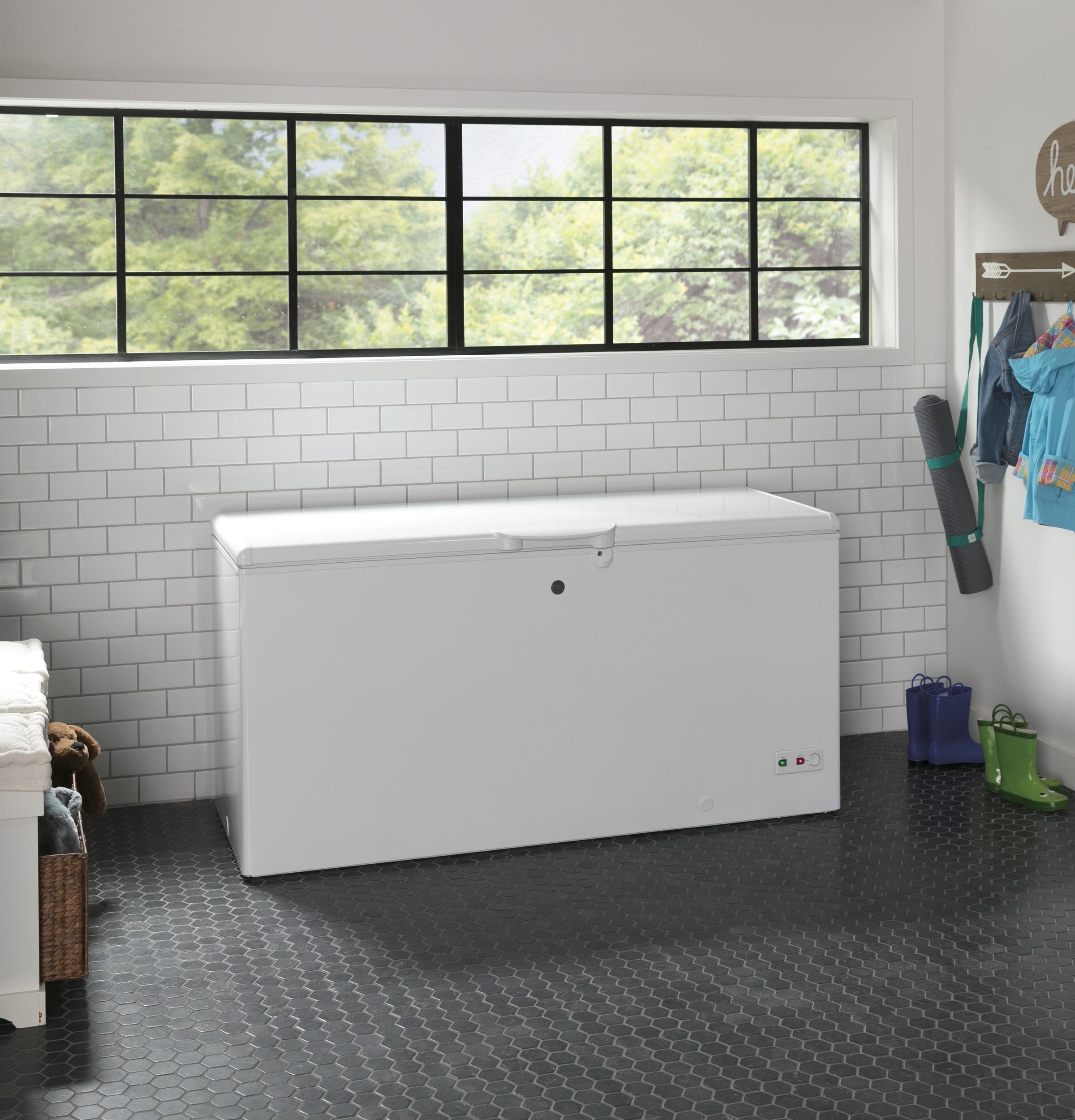 GE FCM16SLWW White
