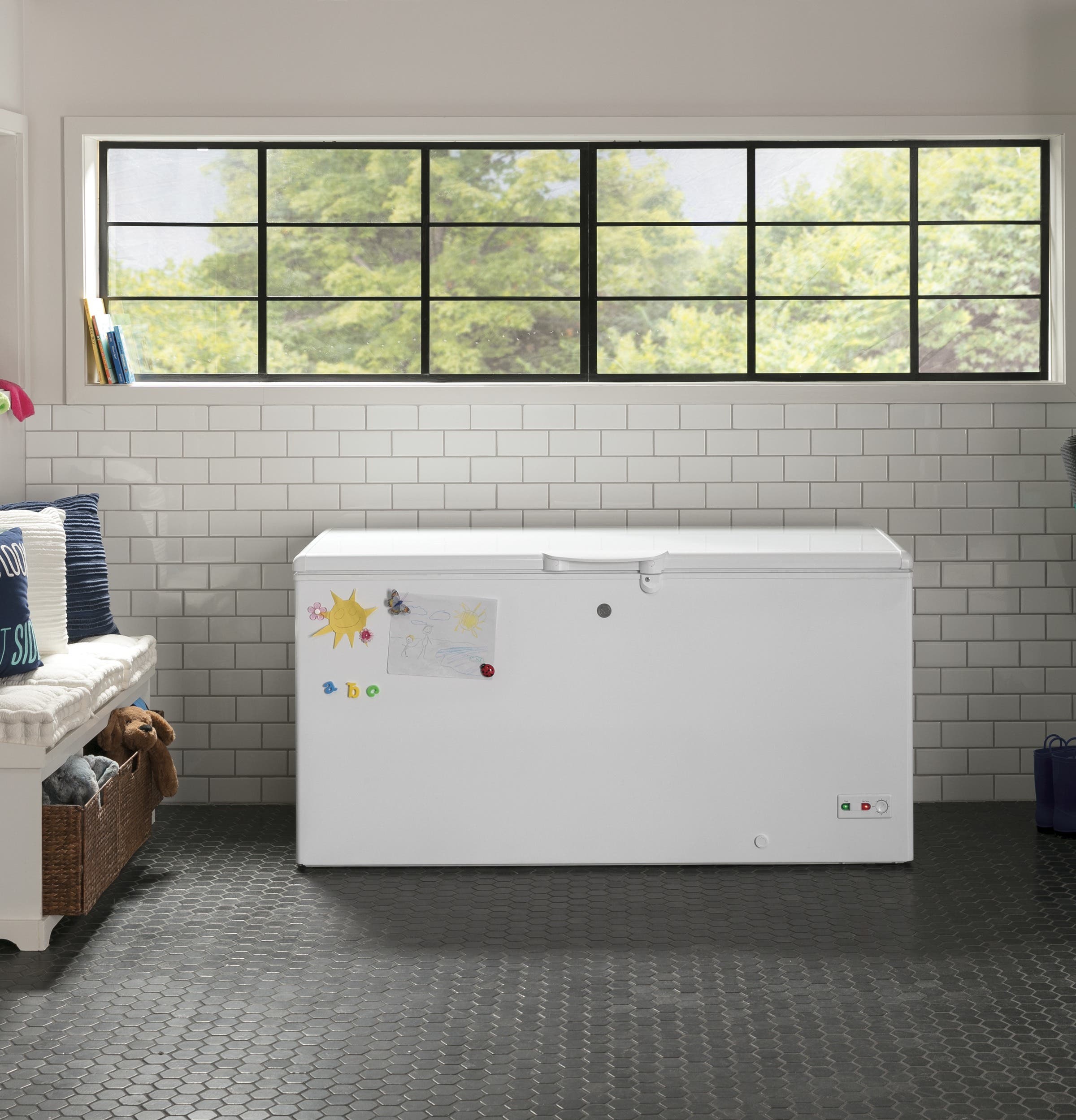 GE FCM16SLWW White