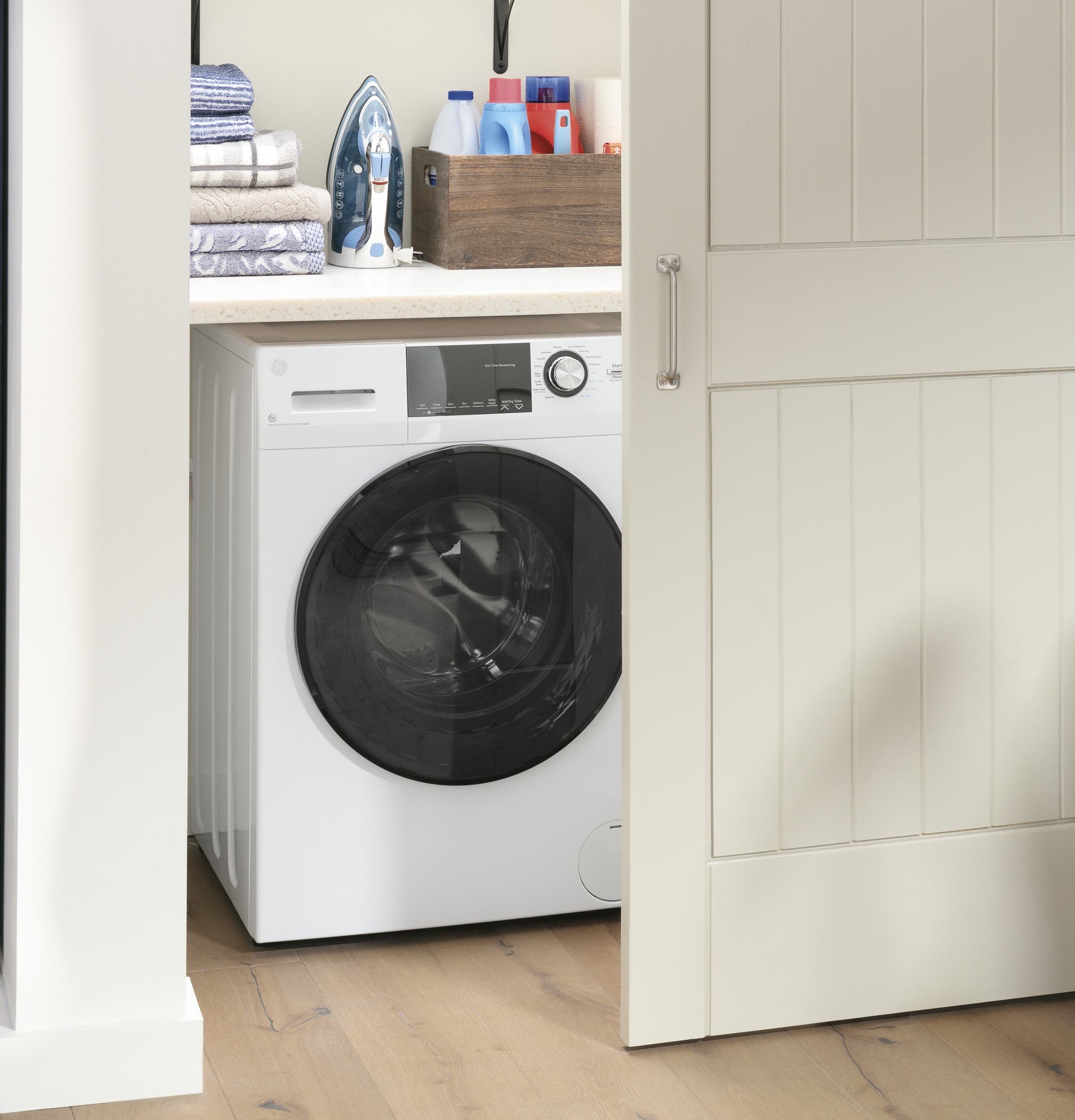 GE GFQ14ESSNWW White