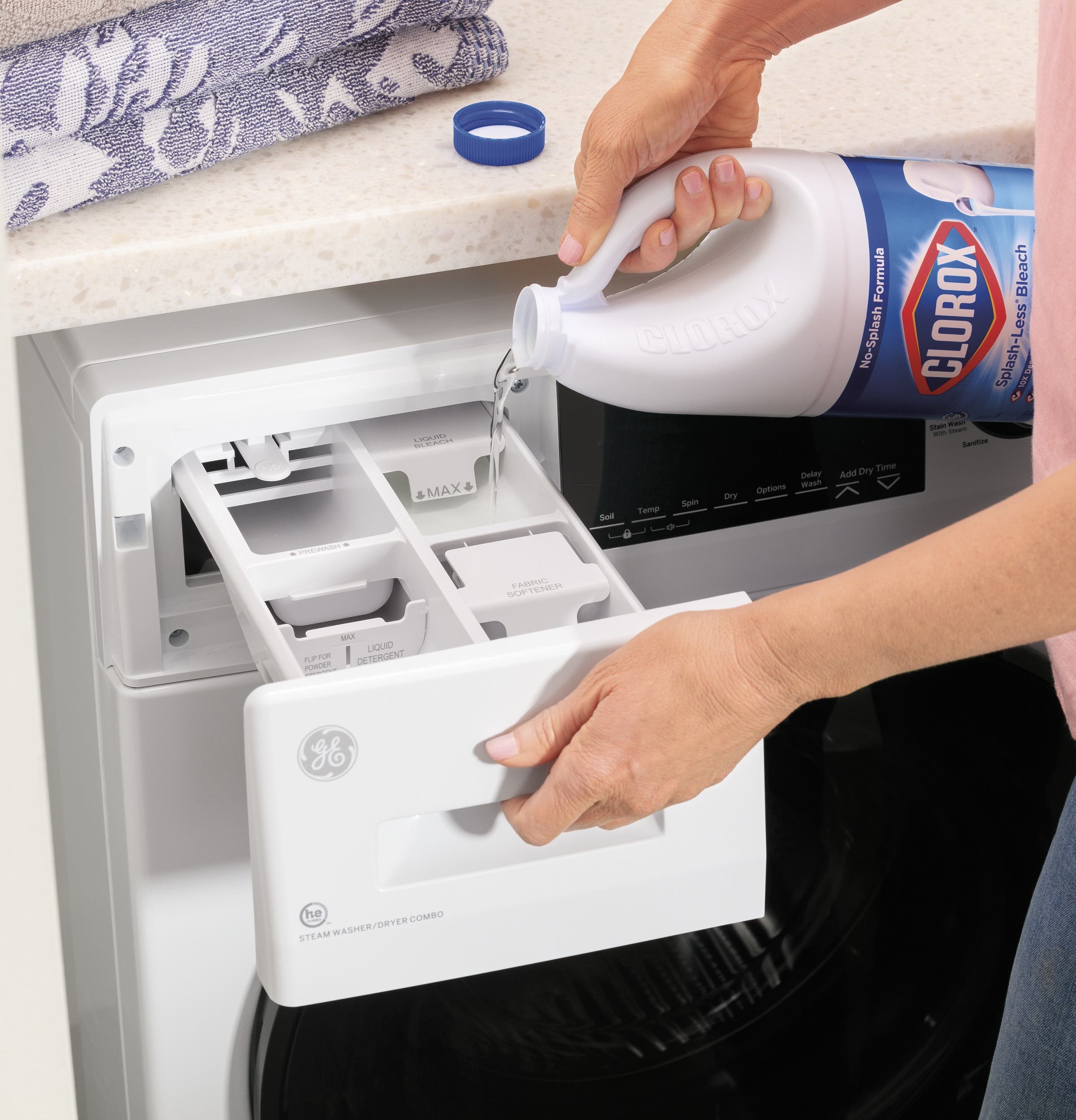 GE GFQ14ESSNWW White