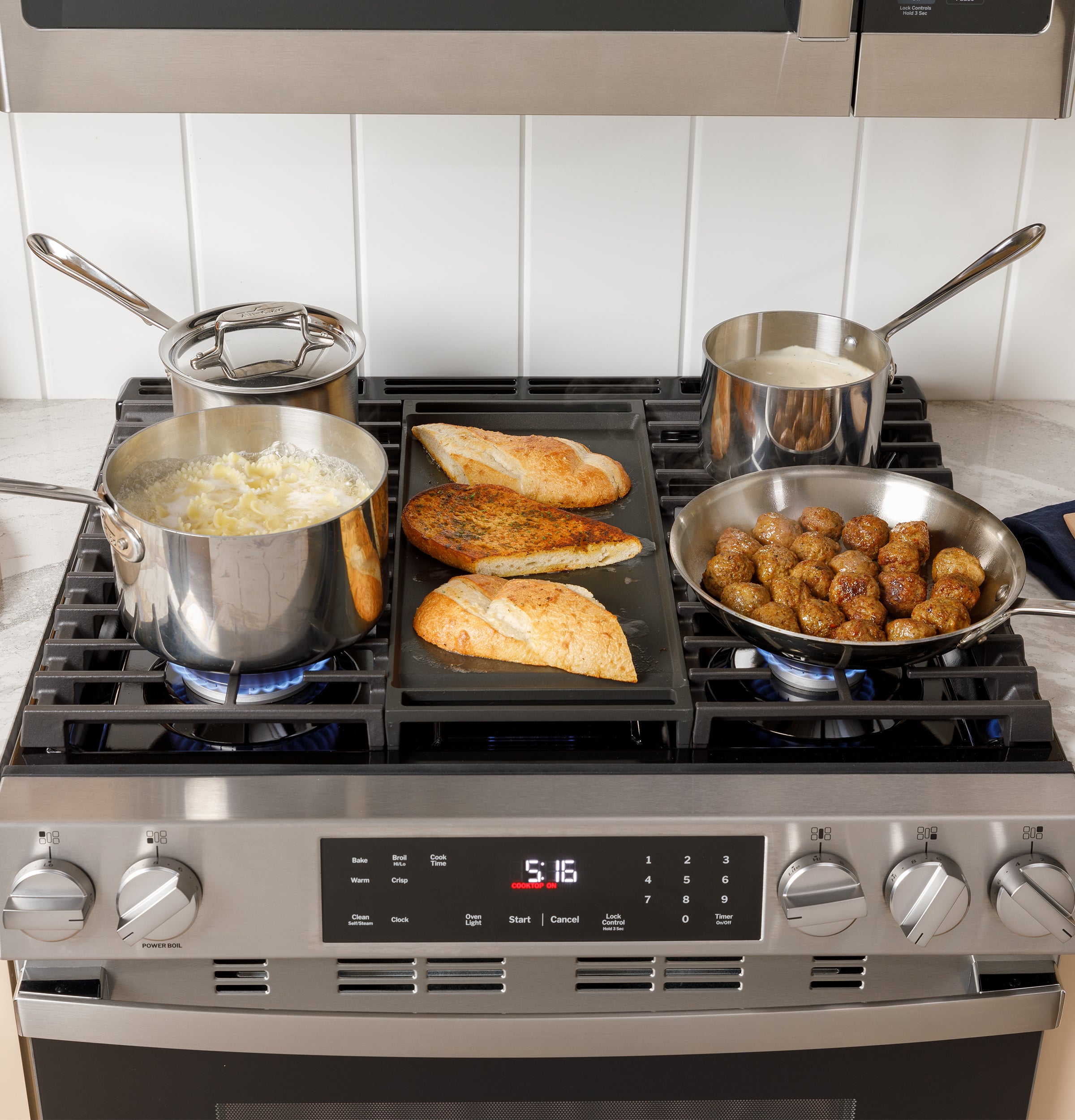 GE GGS500PVSS 30 Inch Slide-In Gas Range Stainless Steel