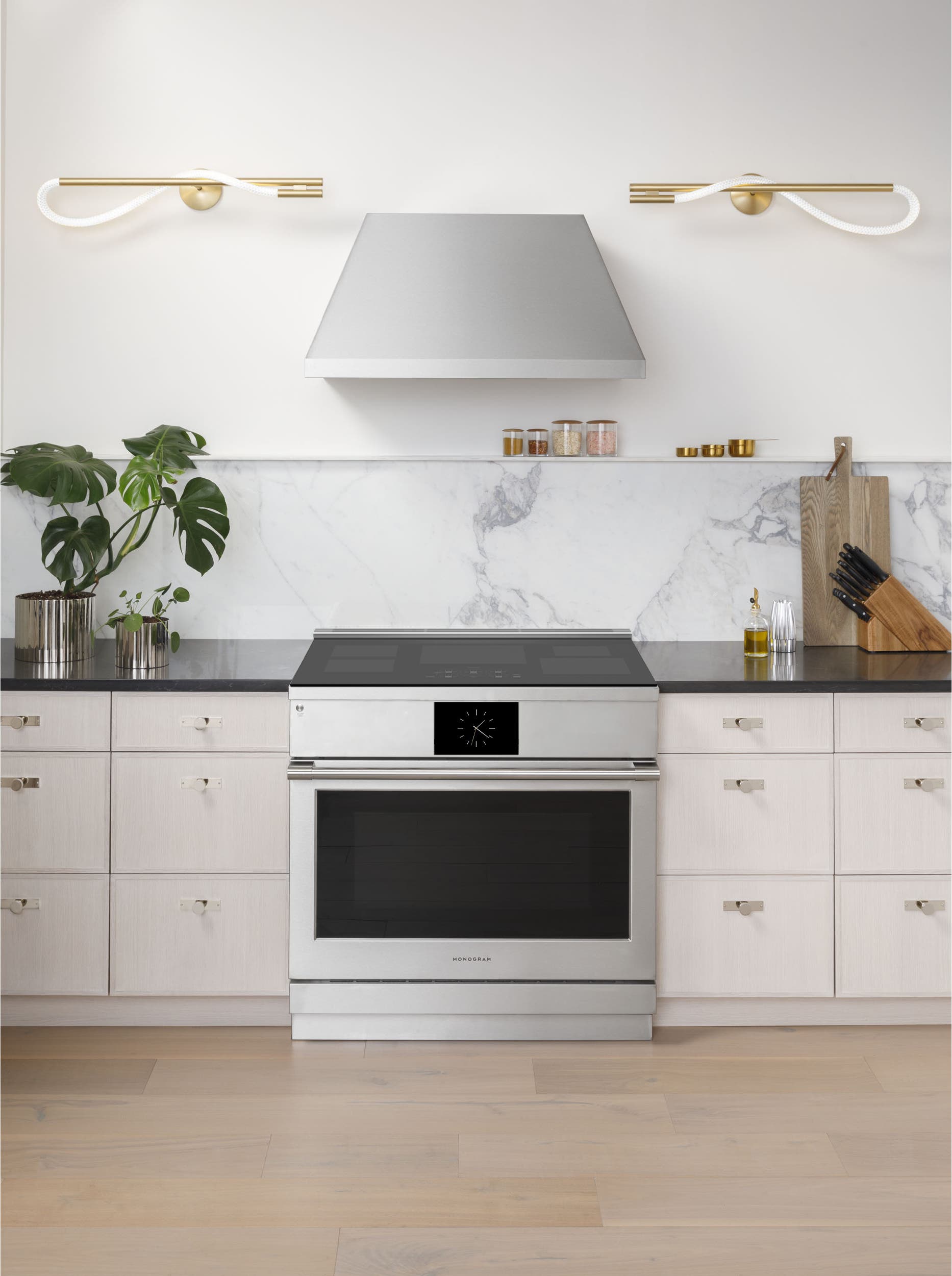 Monogram ZHP365ETVSS Stainless Steel