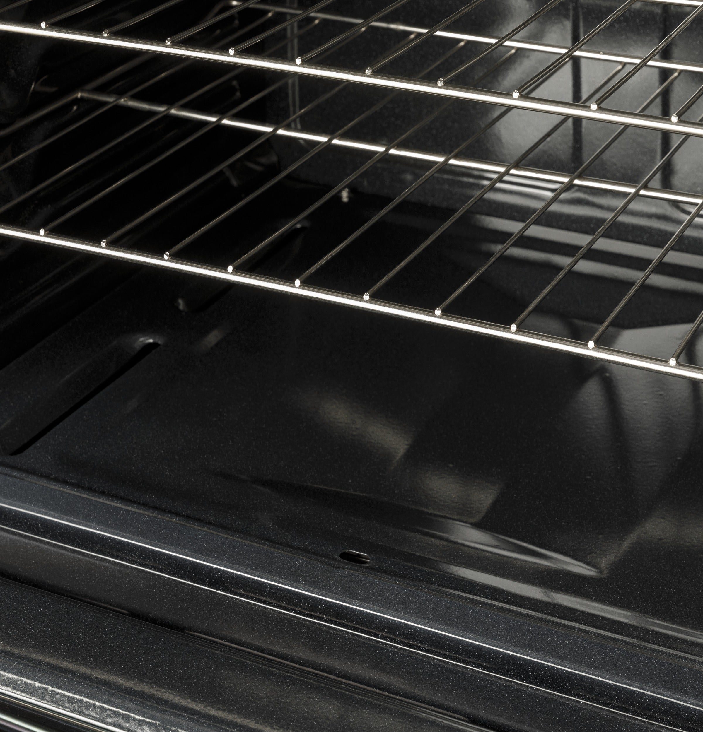 GE JGBS61DPWW 30 Inch Freestanding Gas Range White | Plesser's