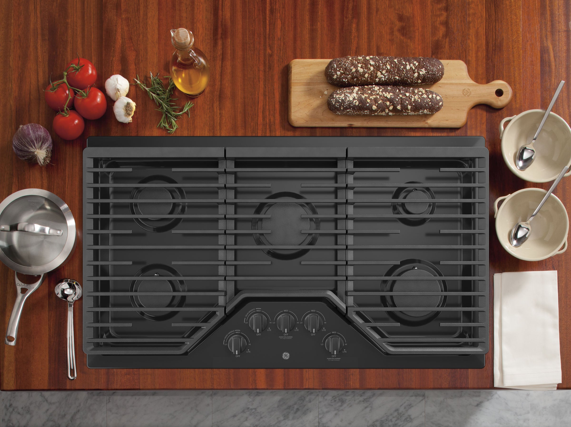 GE JGP5036DLBB 36 Built-In Gas Cooktop Black | Plesser's Appliances