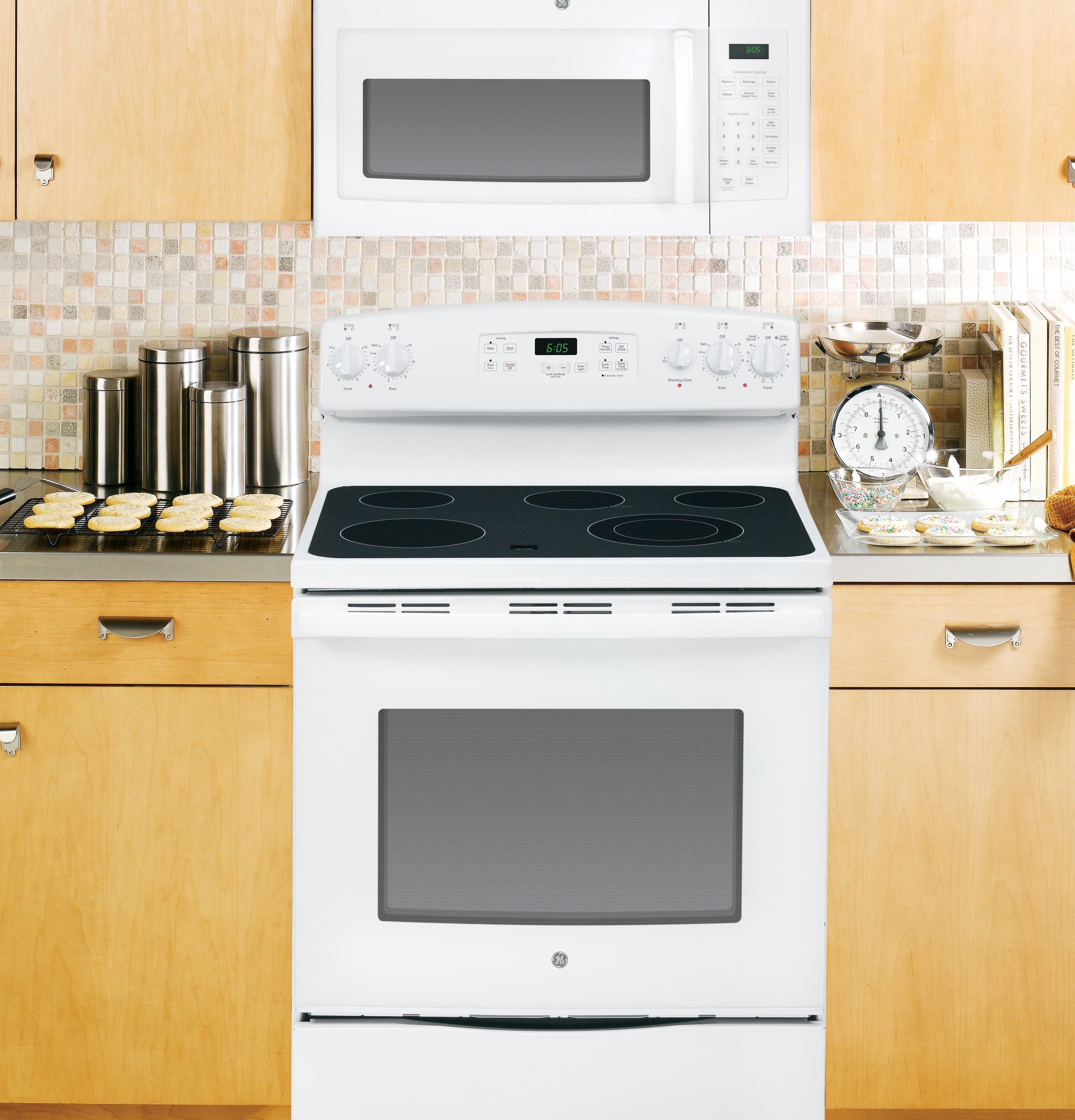 GE JVM3160DFWW White