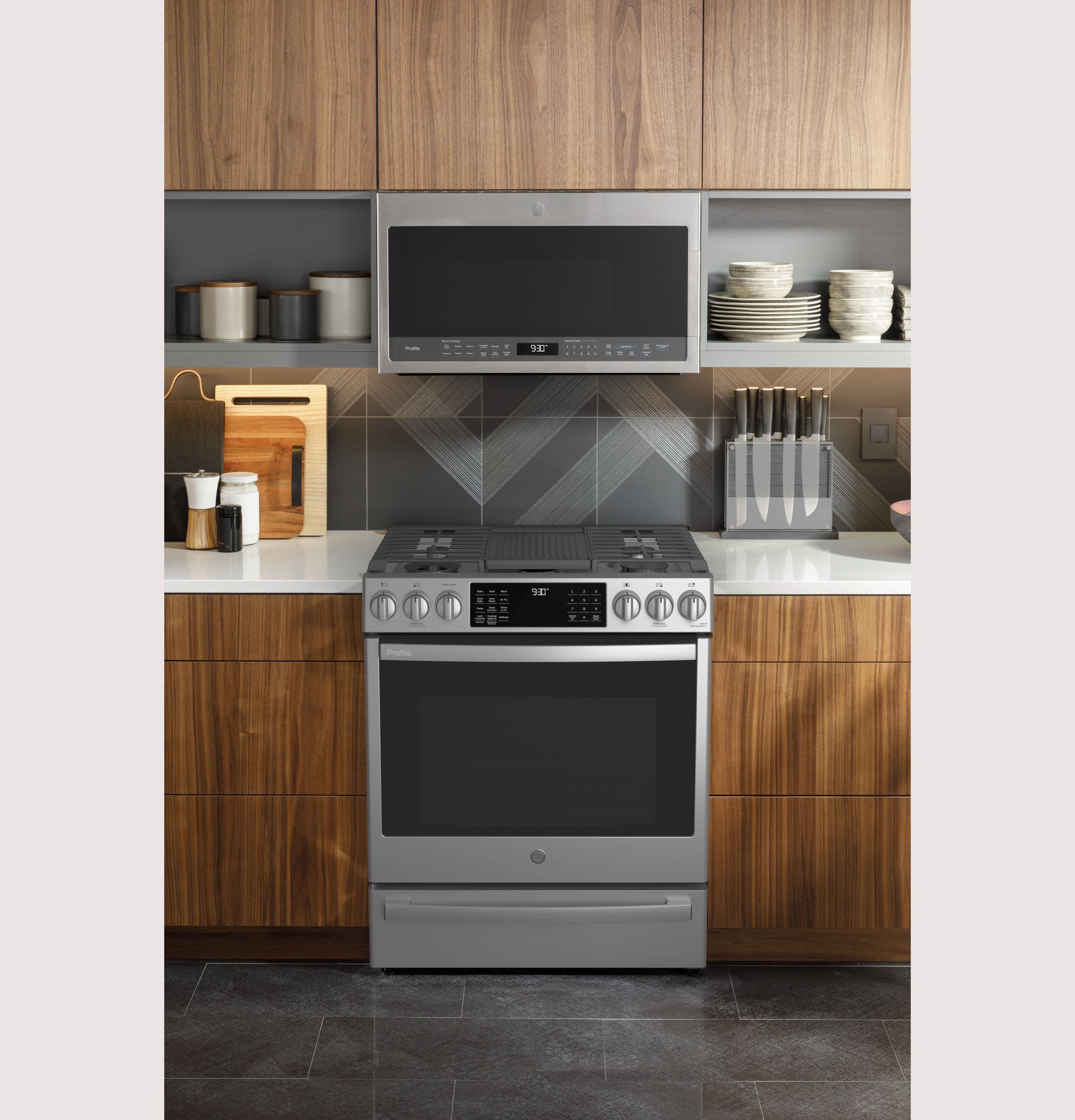 GE P2S930YPFS Stainless Steel with Fingerprint Resistant