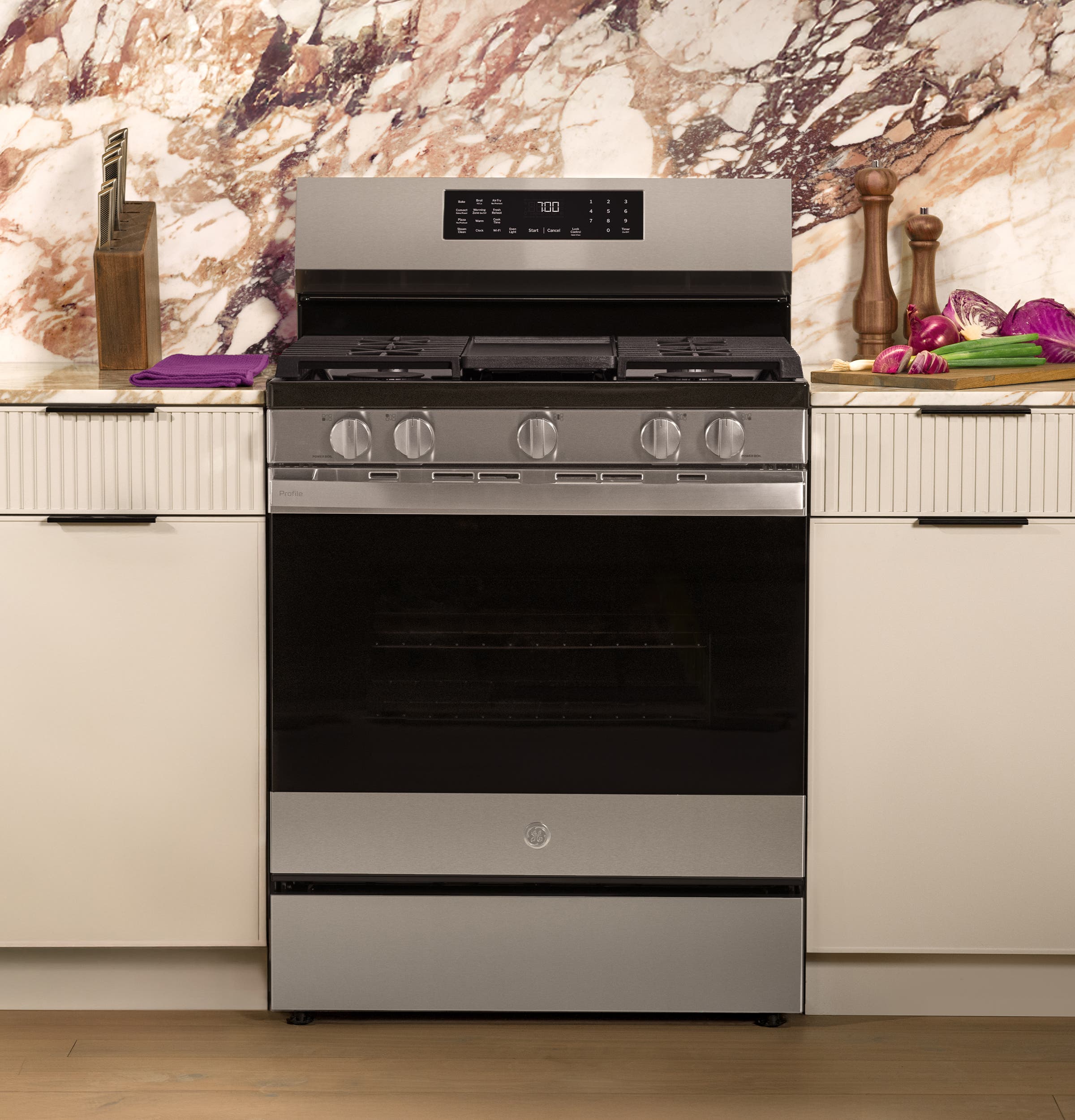GE PGF700AYFS Fingerprint Resistant Stainless Steel