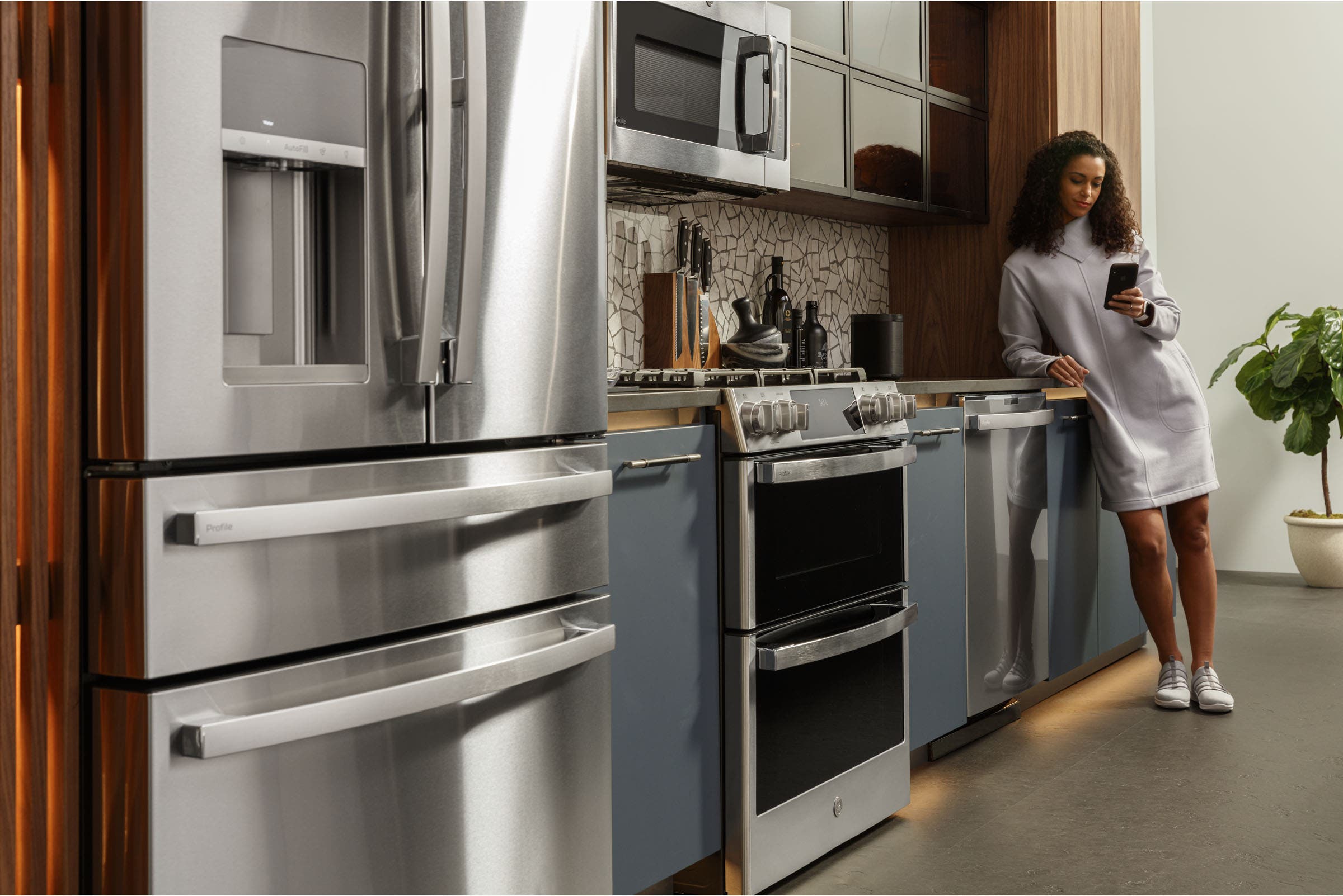 GE PGS960YPFS Fingerprint Resistant Stainless Steel
