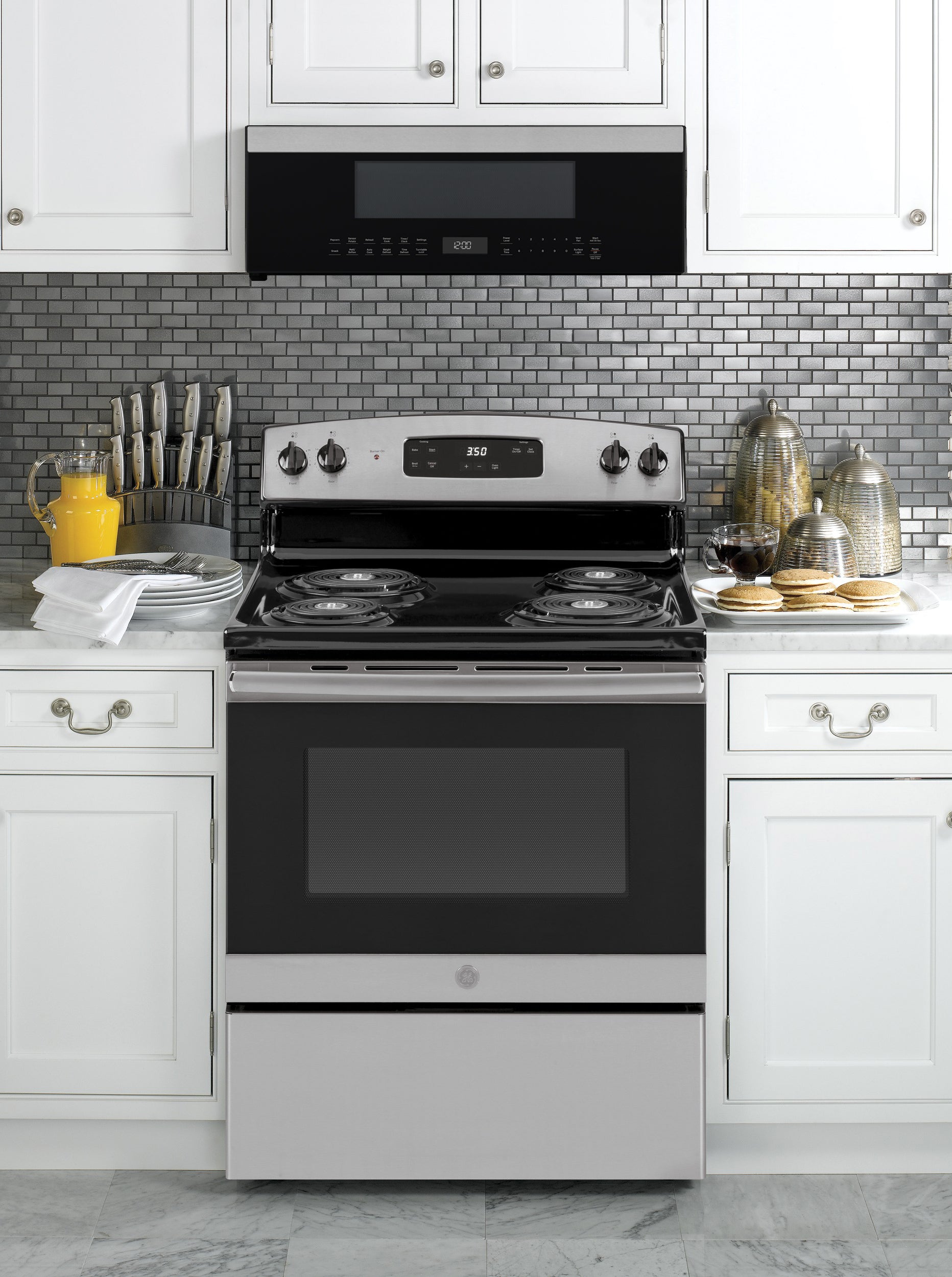GE Microwave Oven - Thumbnail 4