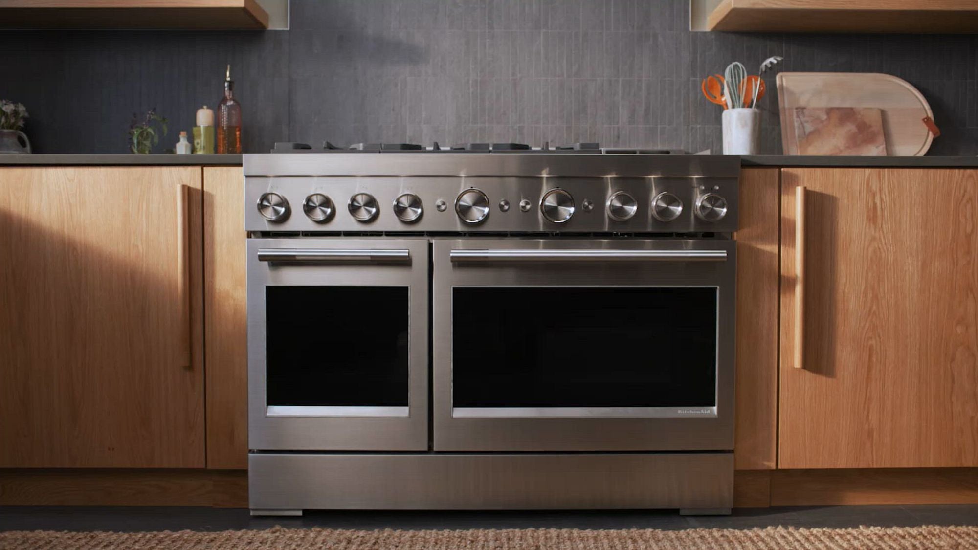 KitchenAid KFGD948SSS 48-Inch 6 Burner Commercial-Style Gas Range