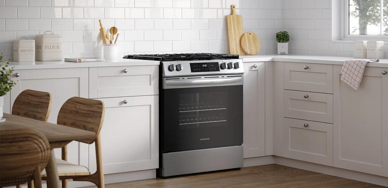 Frigidaire FCFG3082BS Stainless Steel