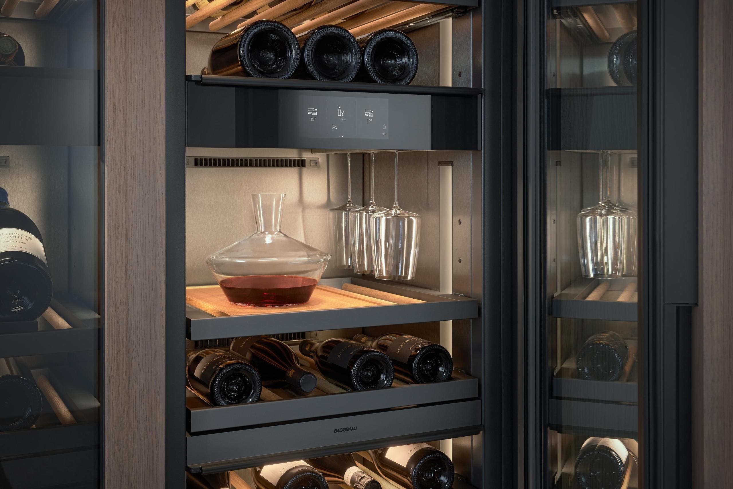 Gaggenau RVW467770 Custom Panel Ready