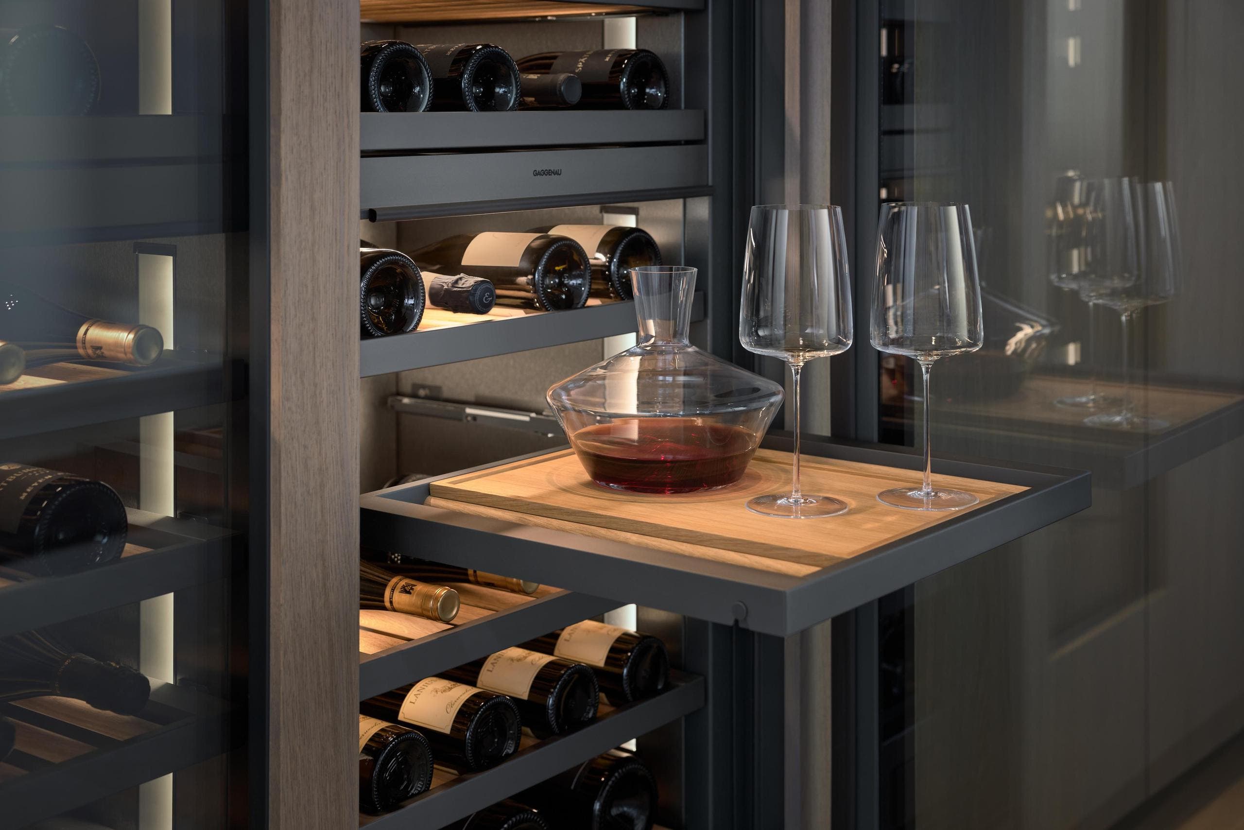 Gaggenau RVW467770 Custom Panel Ready