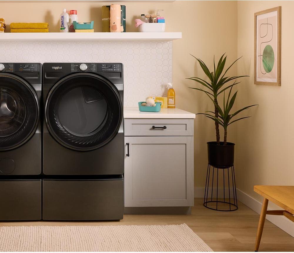Whirlpool WGD5720RU Volcano Black
