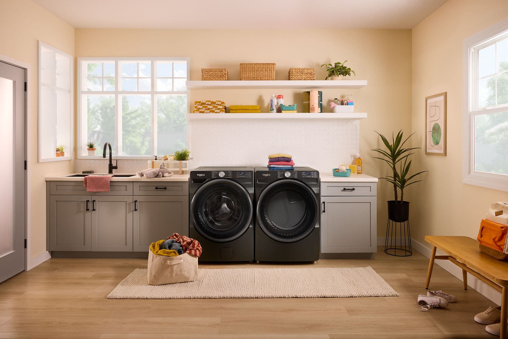 Whirlpool WGD5720RU Volcano Black