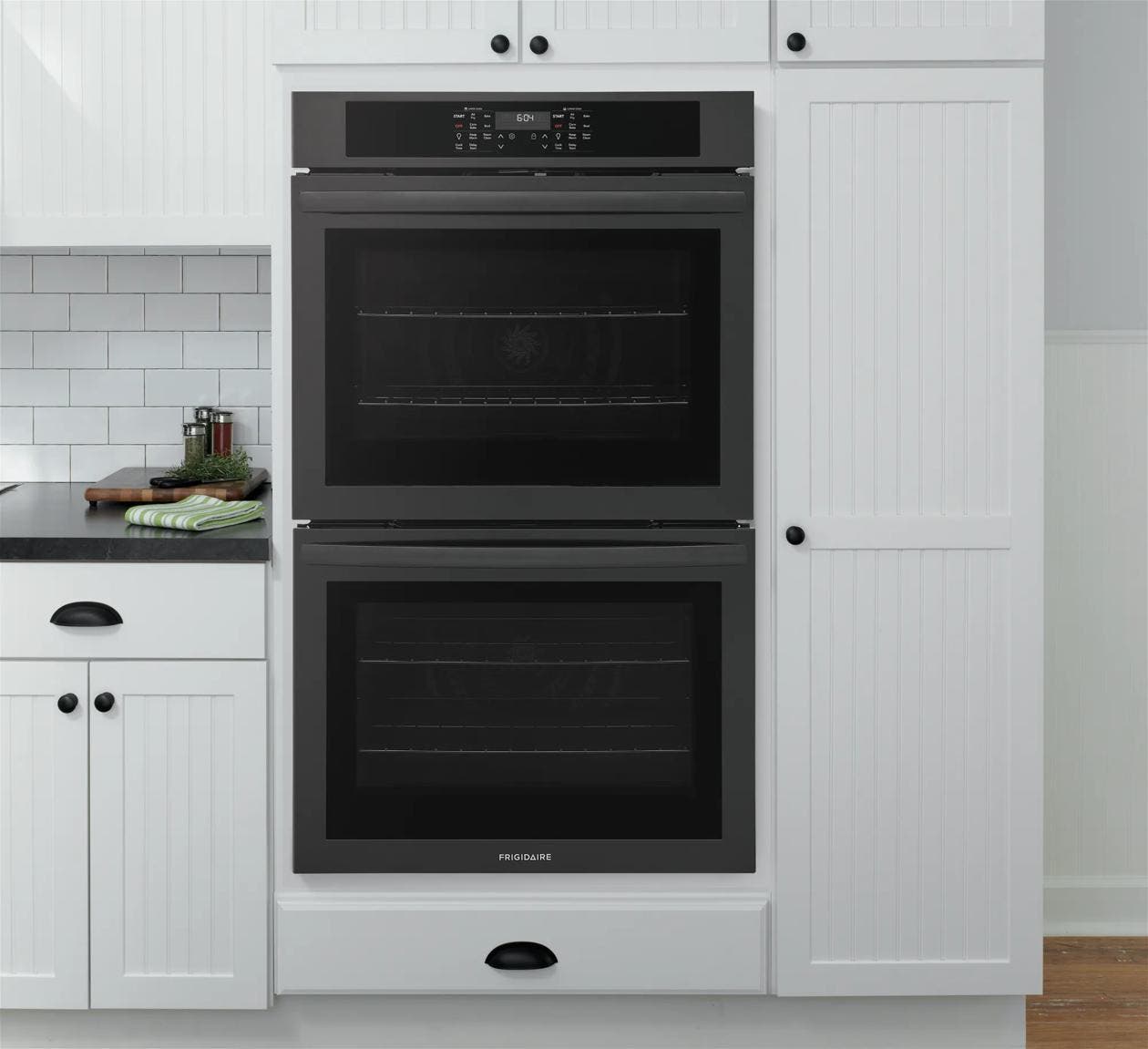 Frigidaire FCWD3030AB Black