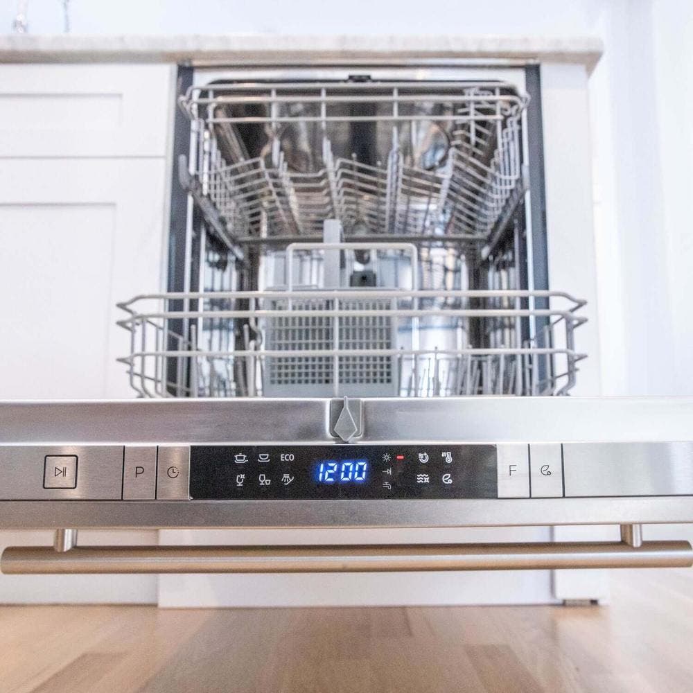 Zline DWSN24 Durasnow Finished Stainless Steel With Stainless S...
