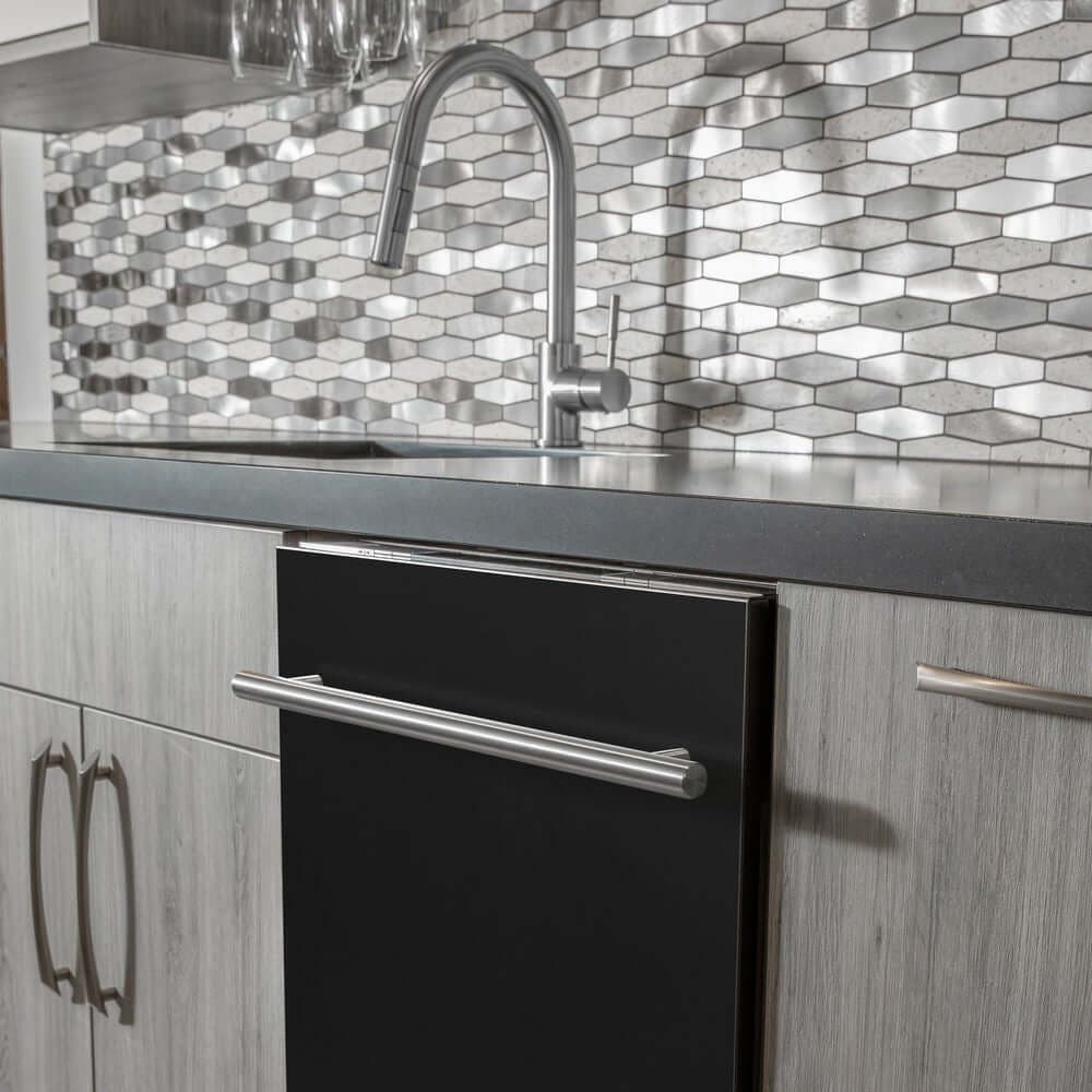 Zline DWBLMH24 Black Matte, Modern Handle