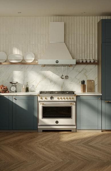 Bertazzoni HER366BCFGMAG Ivory With Gold Trim