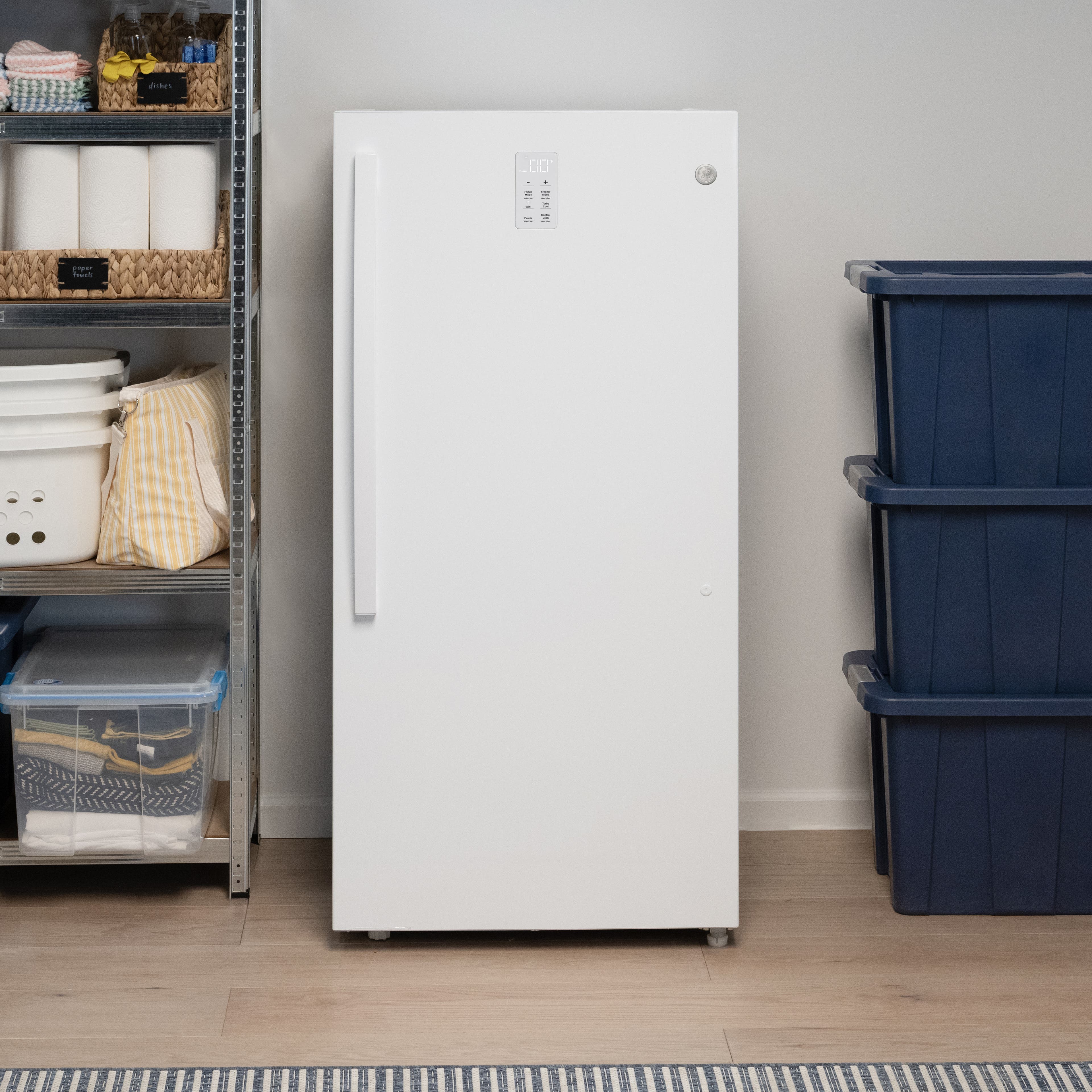 GE FUF14DZRWW White