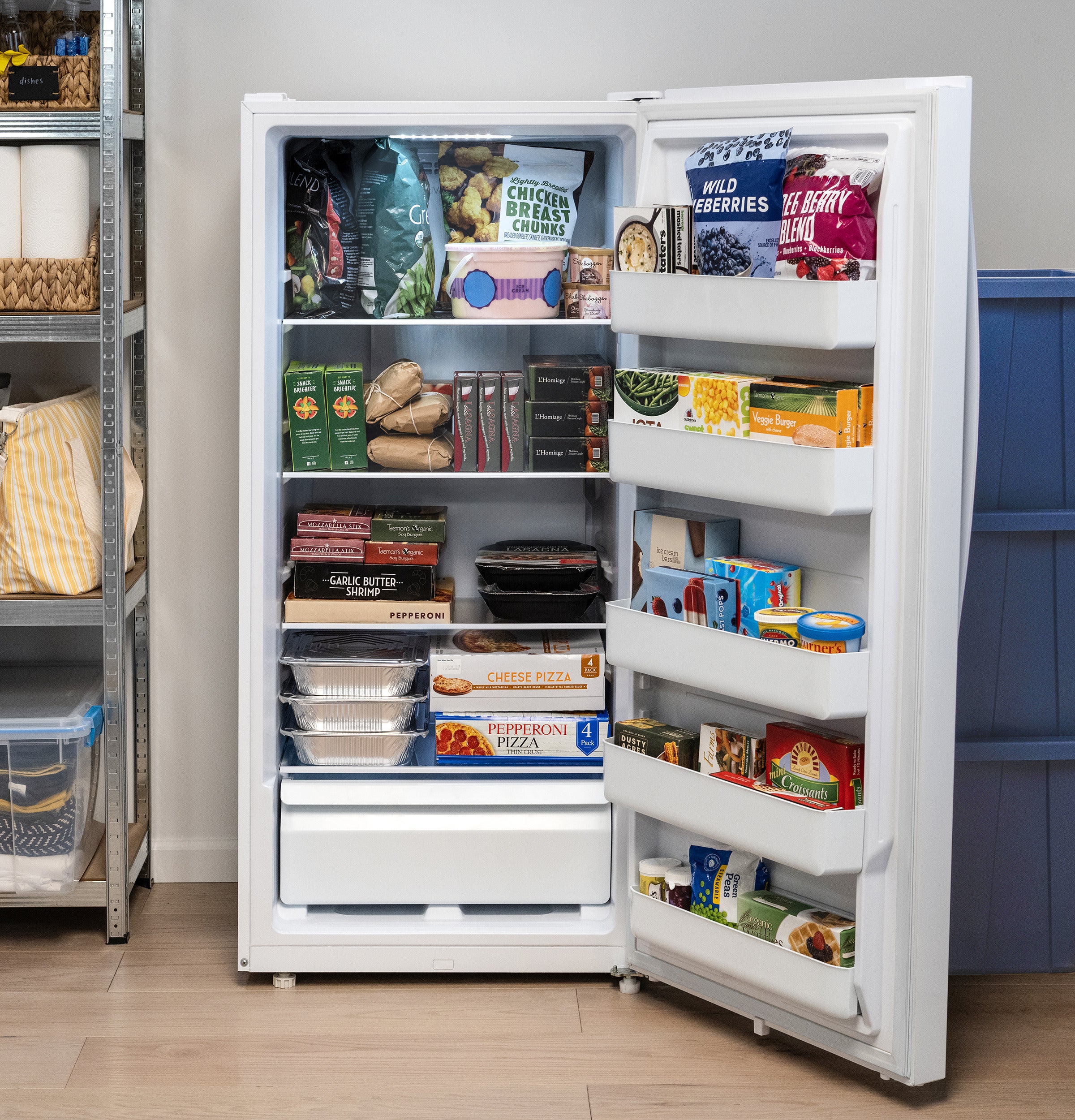 GE FUF14SZRWW 14 Cu. Ft. Upright Convertible Freezer: White
