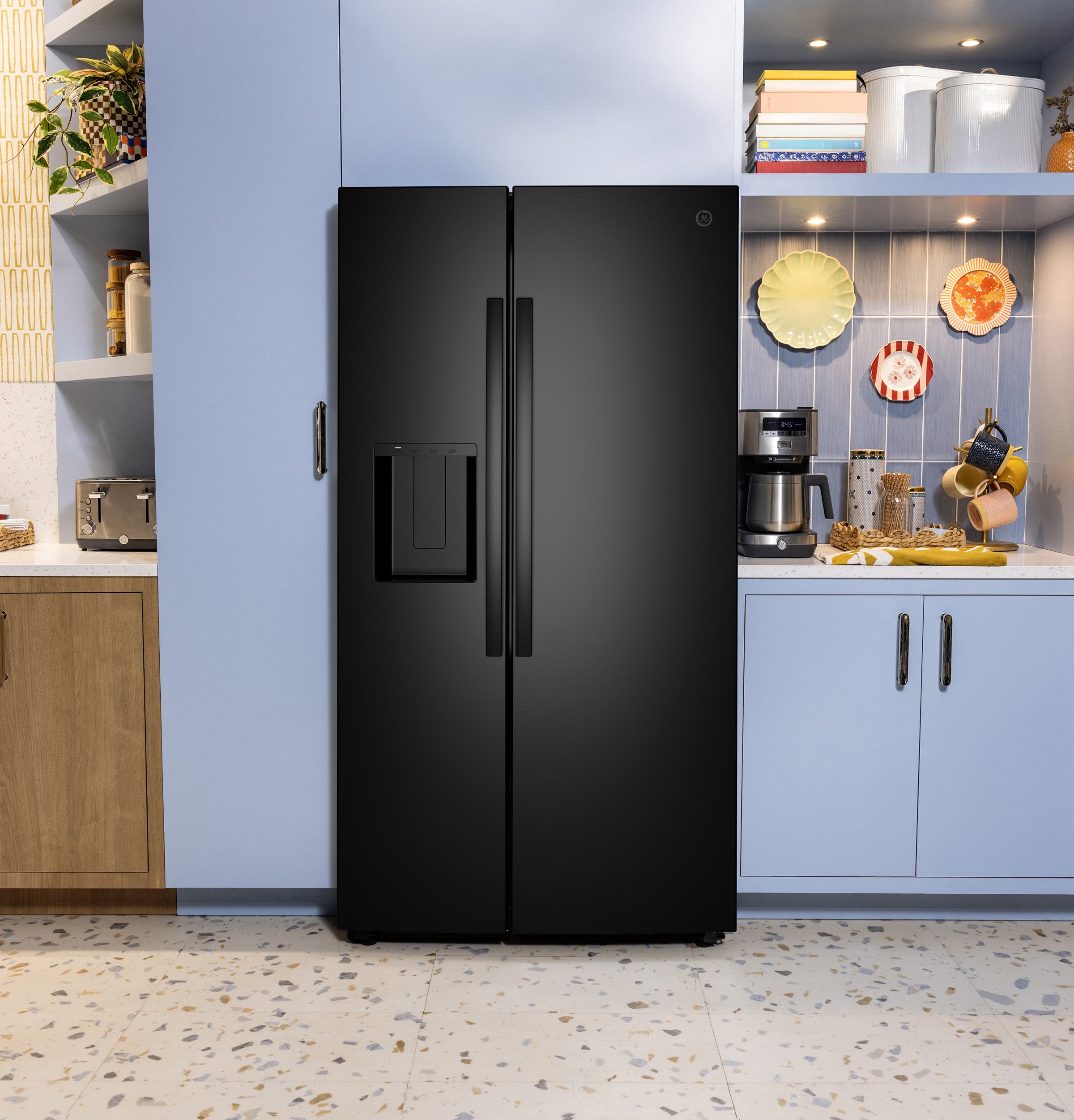GE GSS28NGYBB Black