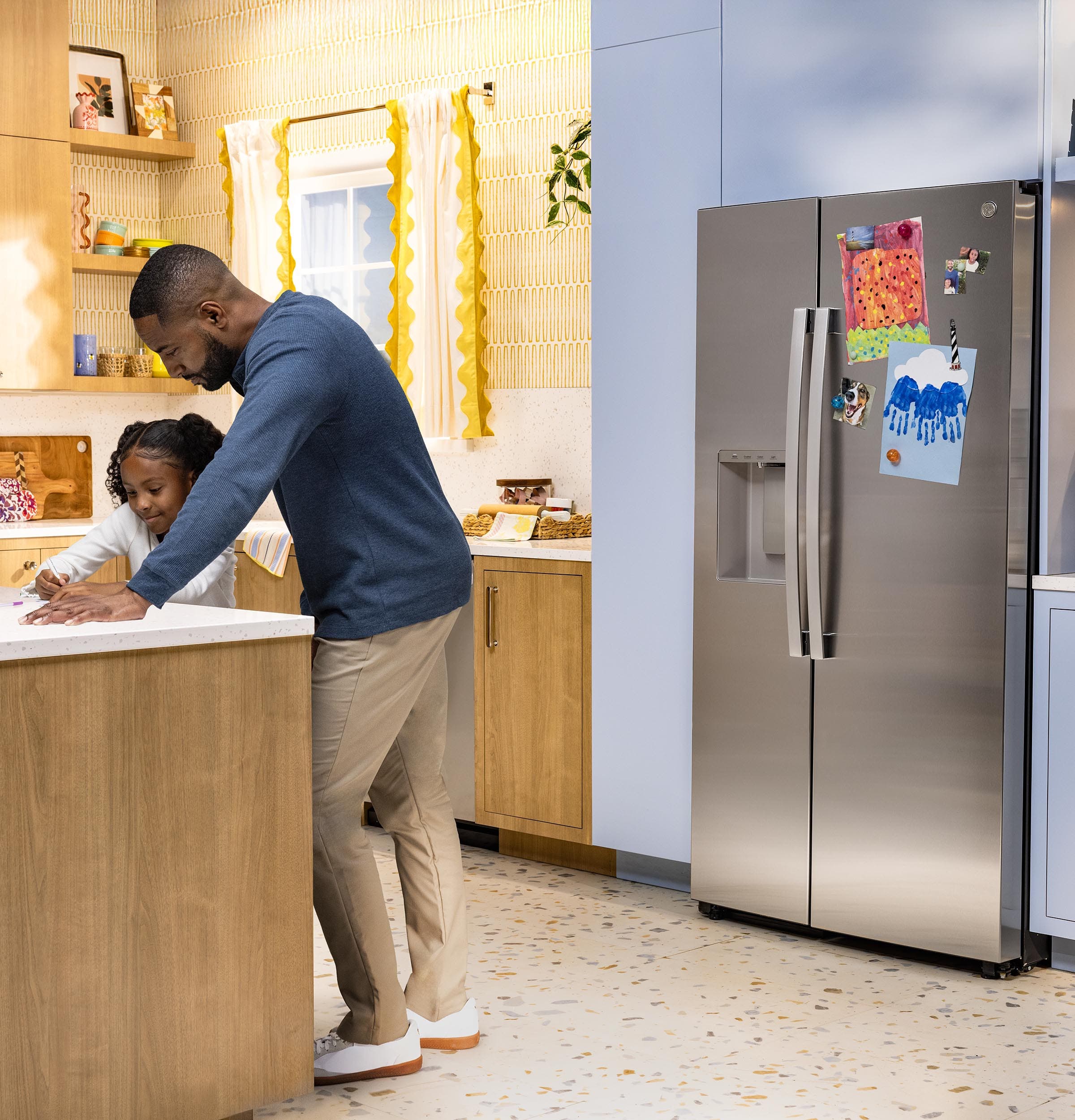 GE GSE28NYYFS Fingerprint Resistant Stainless Steel