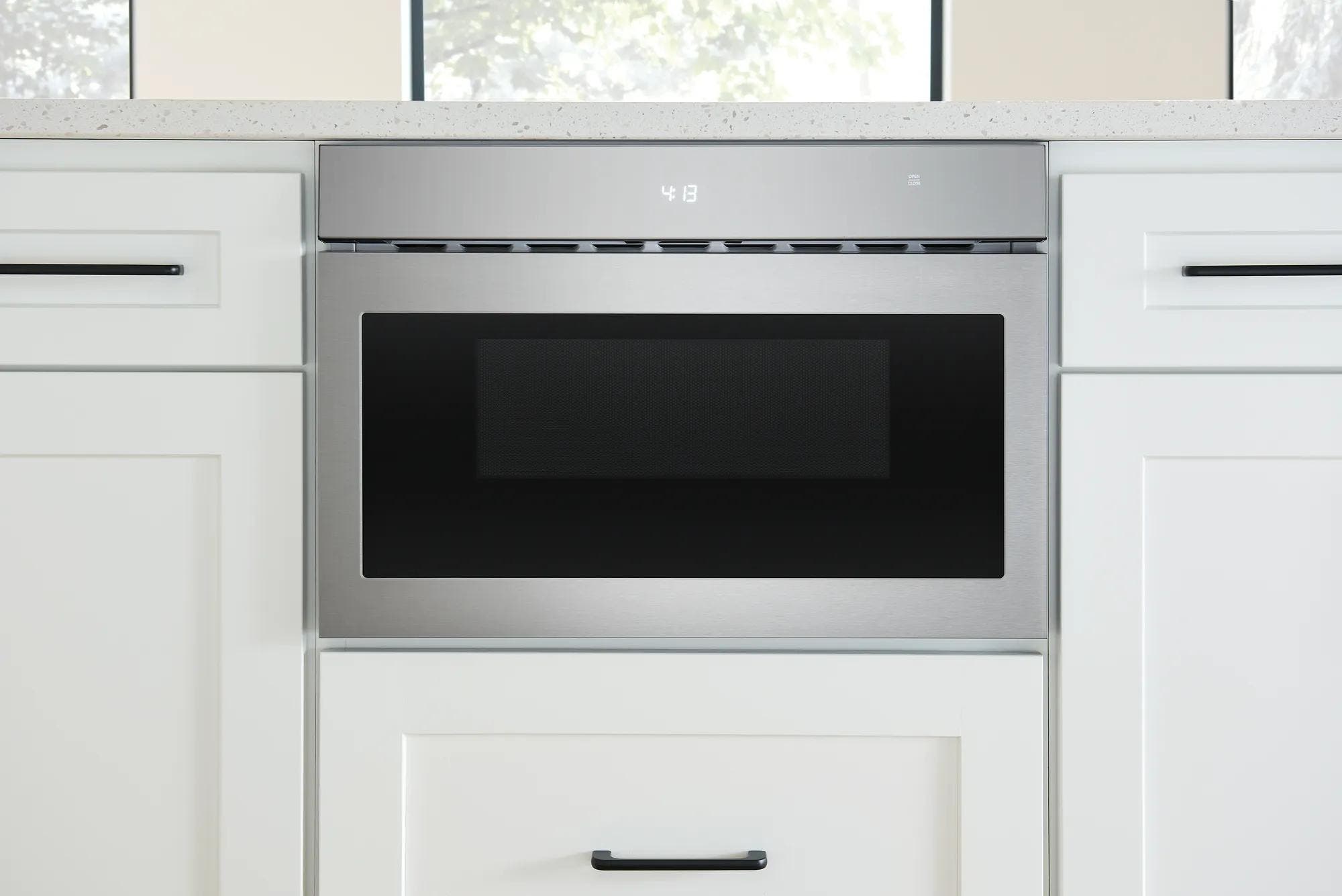 Frigidaire Professional UMBW2411AS Stainless Steel