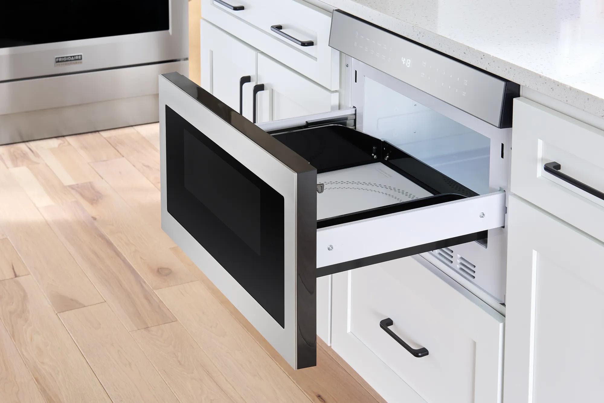 Frigidaire Professional UMBW2411AS Stainless Steel