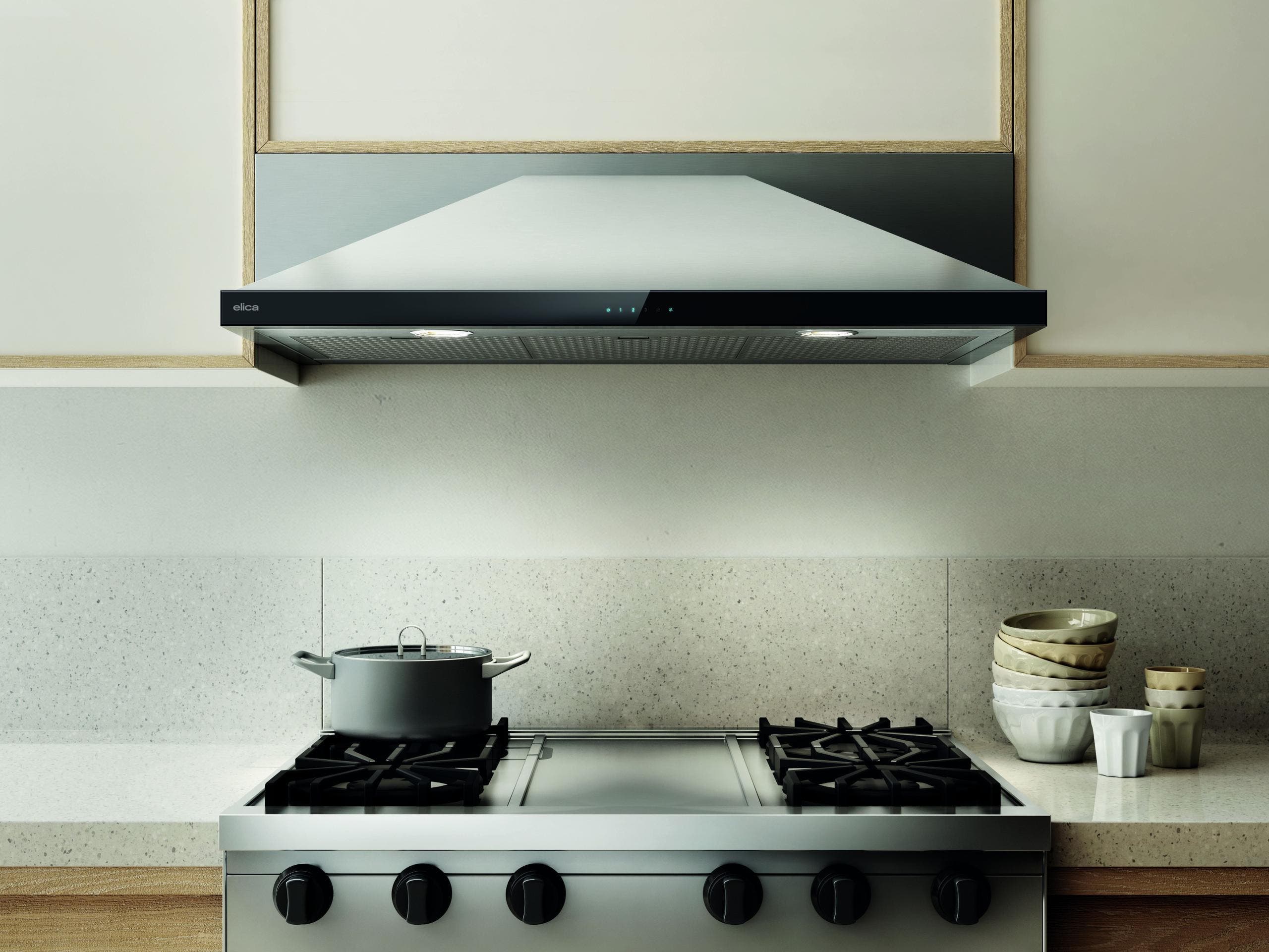 Elica EMD530S3 Stainless Steel with Black Glass, 30 Inch