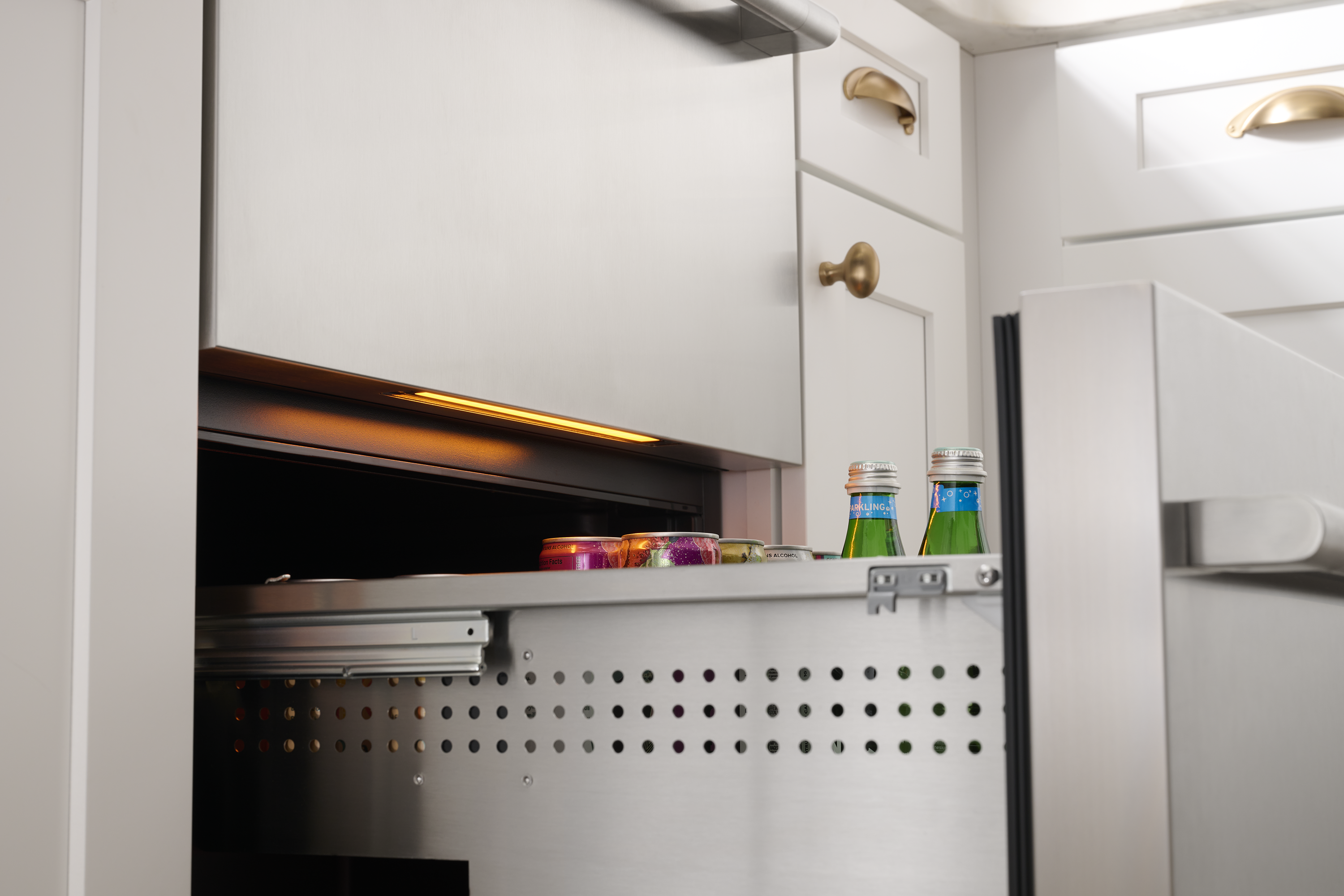 Zephyr PRRFD24C2AS Stainless Steel