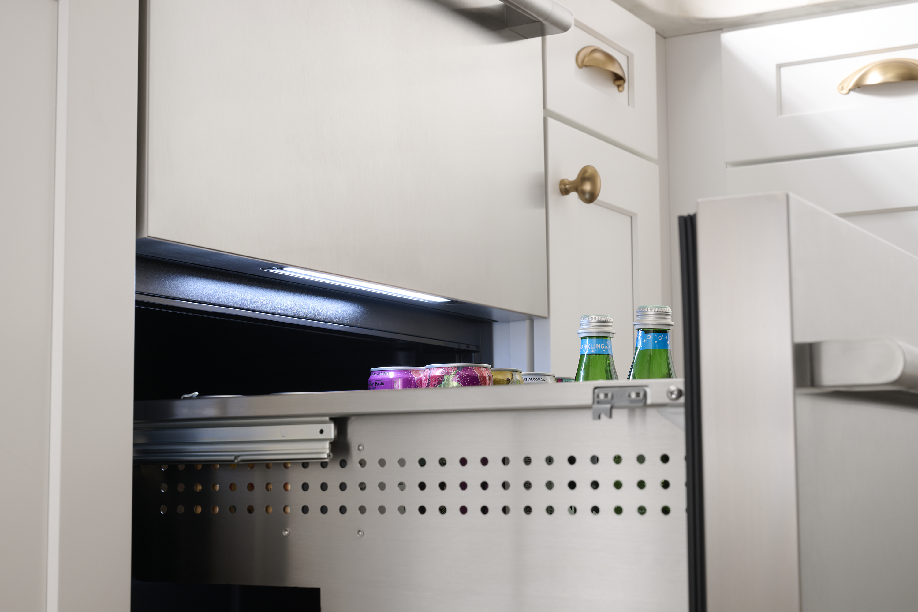 Zephyr PRRFD24C2AS Stainless Steel