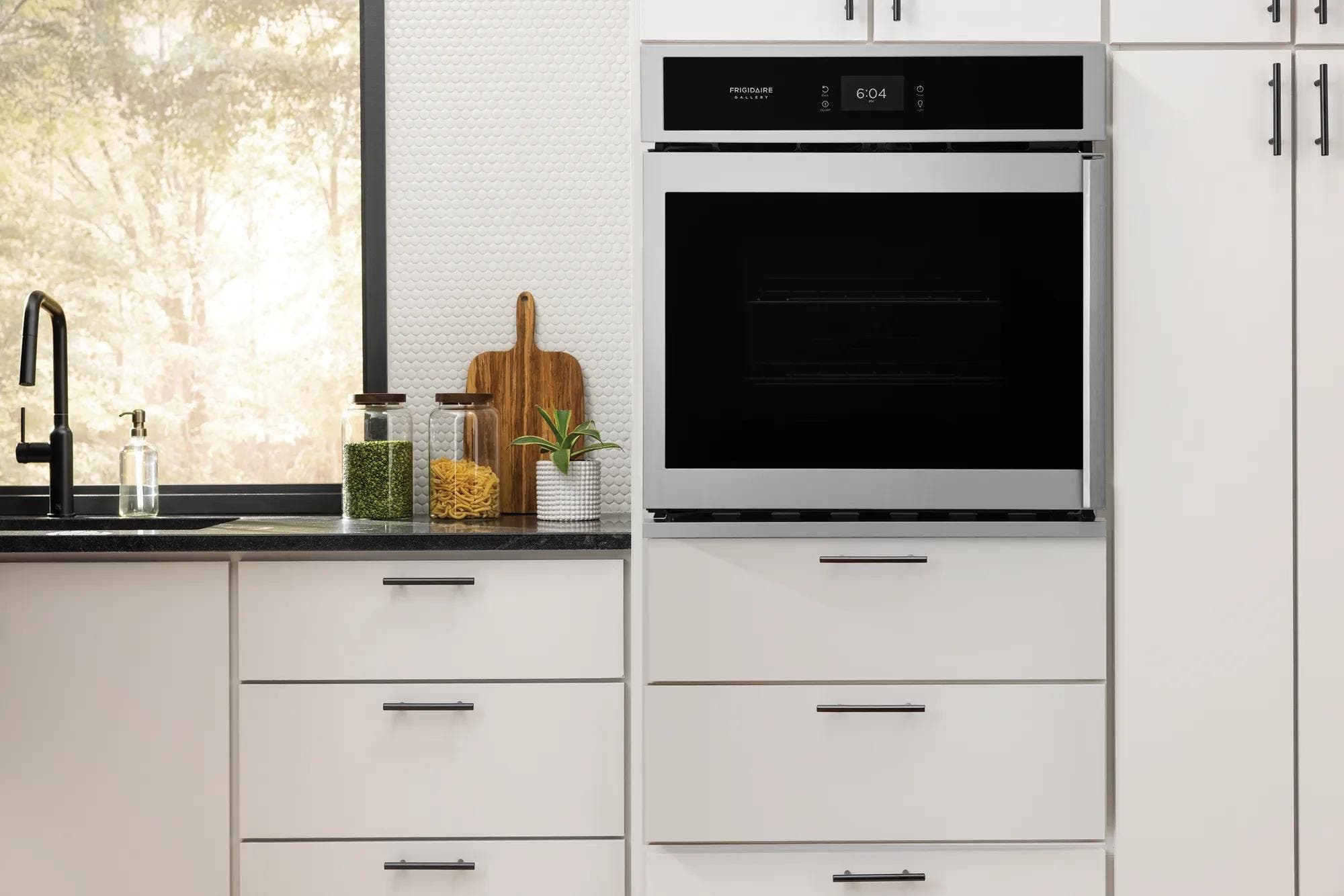 Frigidaire GCWS276SAF Fingerprint Resistant Stainless Steel