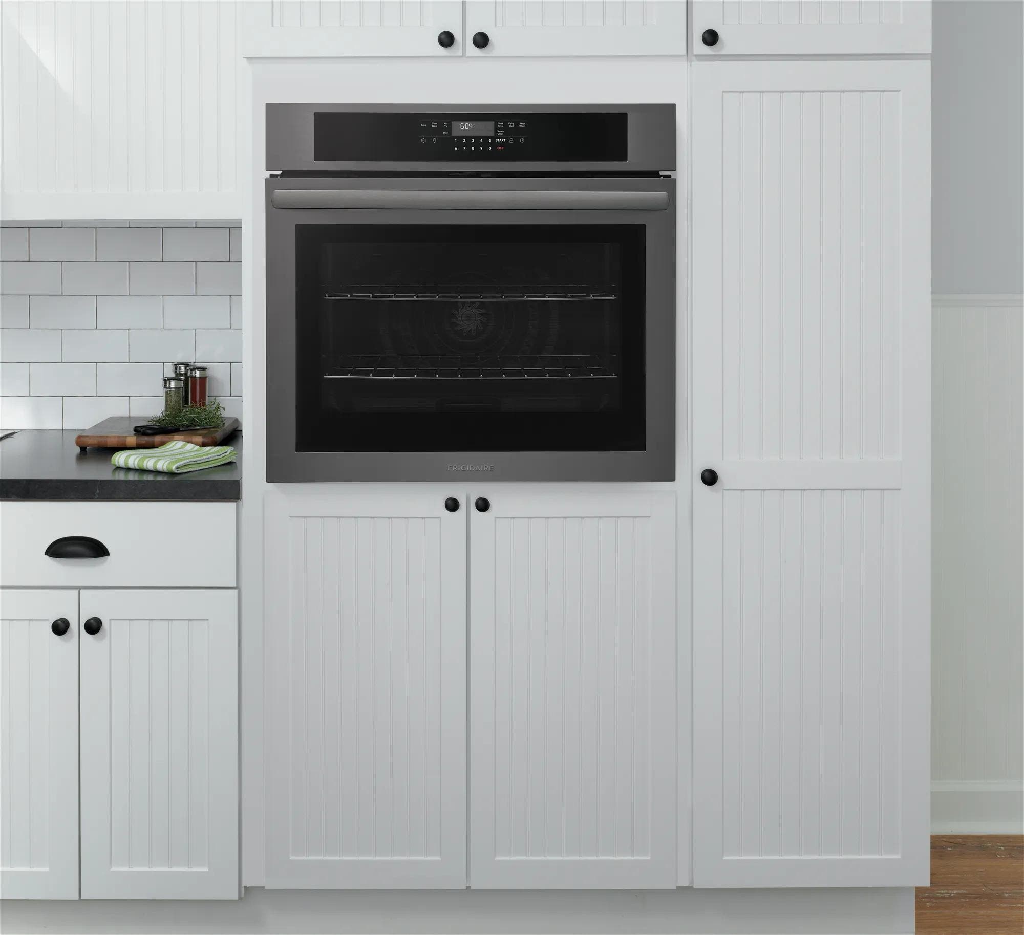 Frigidaire FCWS3030AD Black Stainless Steel