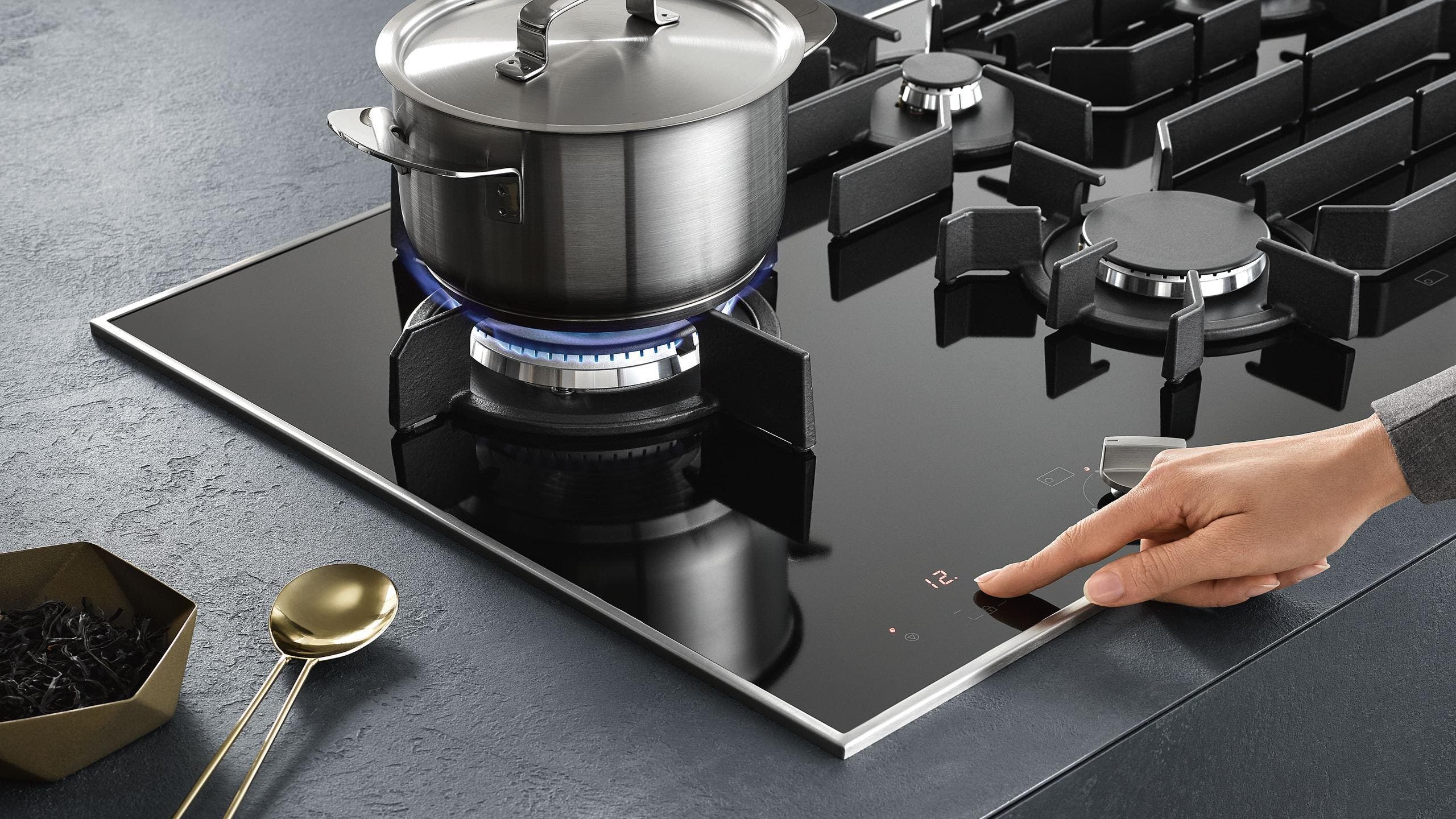 Miele KM30541G Black Glass