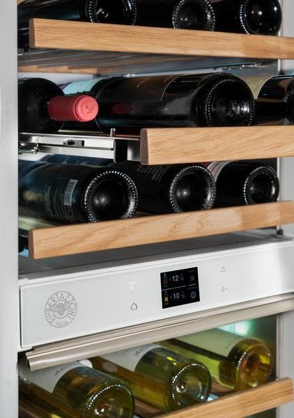 Bertazzoni REF24WCPRR23 Right Swing Door