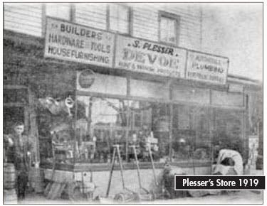Plesser’s storefront in 1919